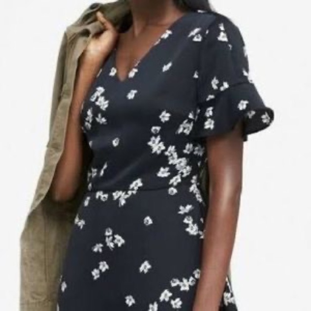 Banana Republic Navy Blue Floral Flutter Sleeve Dress-Size 2